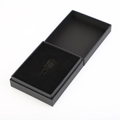 علب الهدايا التذكارية الورقية الصلبة من Greyboard Matte Black EVA البطانة 30 مللي متر